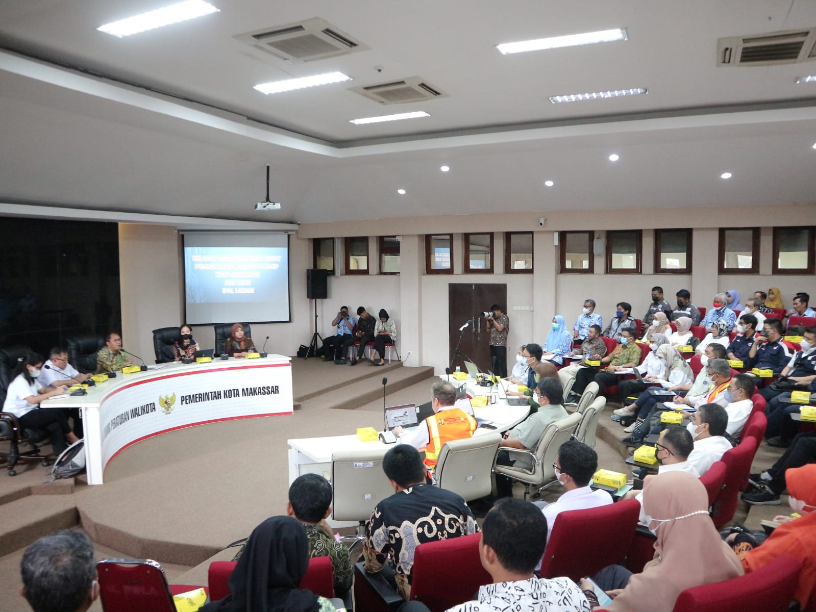 Dirut dan DirLim Perumda Air Minum Kota Makassar Diundang Wali Kota, Bahas Kegiatan MSMIP